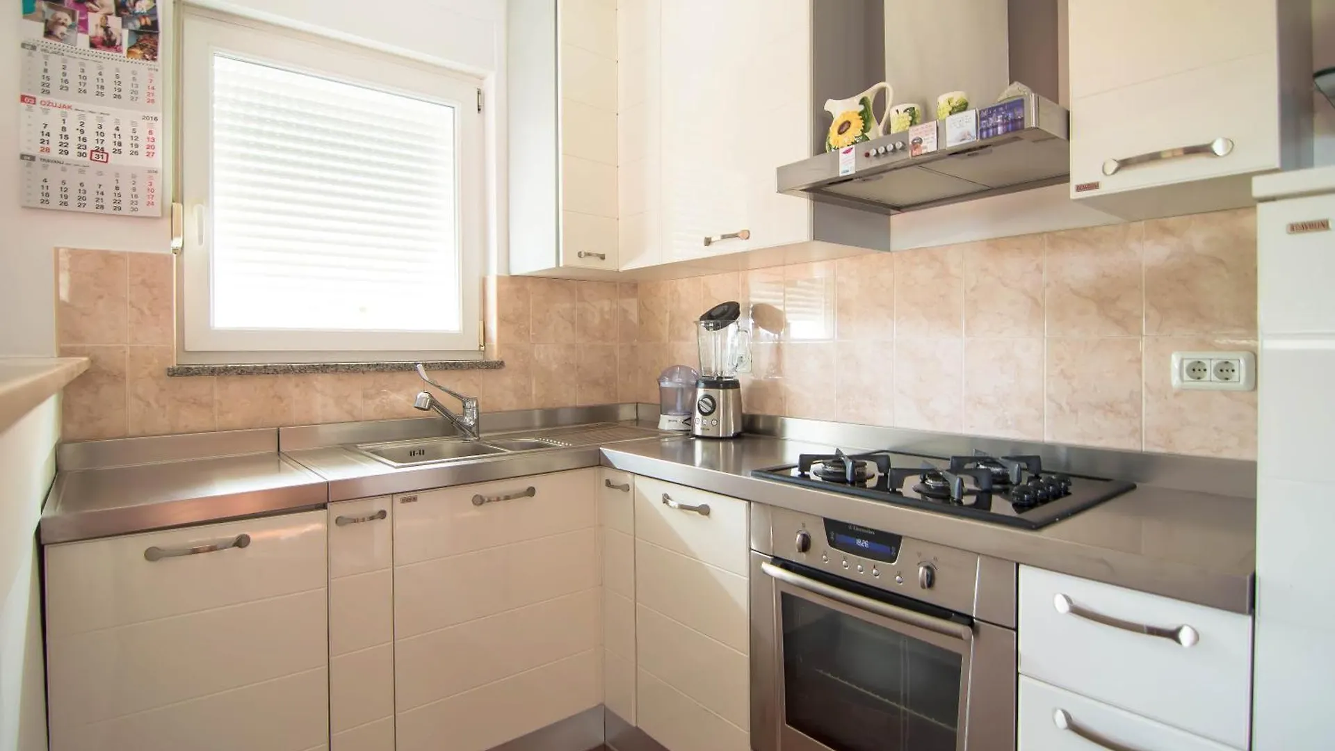 Kira Apartment Pula